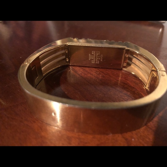 Tory Burch Fitbit bracelet - Picture 4 of 4